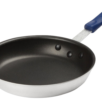 Winco AFP-10XC-H Gladiator 10" Non-Stick Aluminum Fry Pan with Sleeve - Excalibur Finish