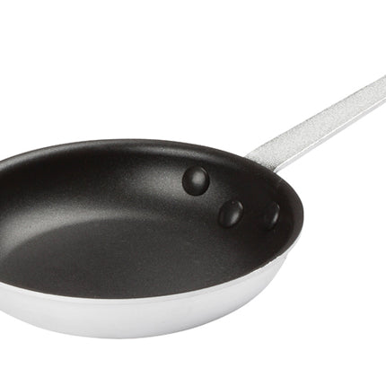 Winco AFP-7XC Gladiator 7" Non-Stick Aluminum Fry Pan - Excalibur Finish