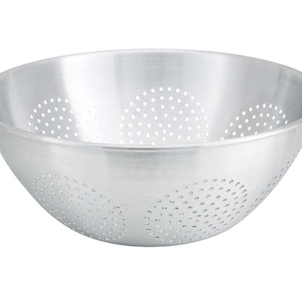 Winco ALO-16H 16.13" x 8" 16 Qt. Aluminum Colander with Handles